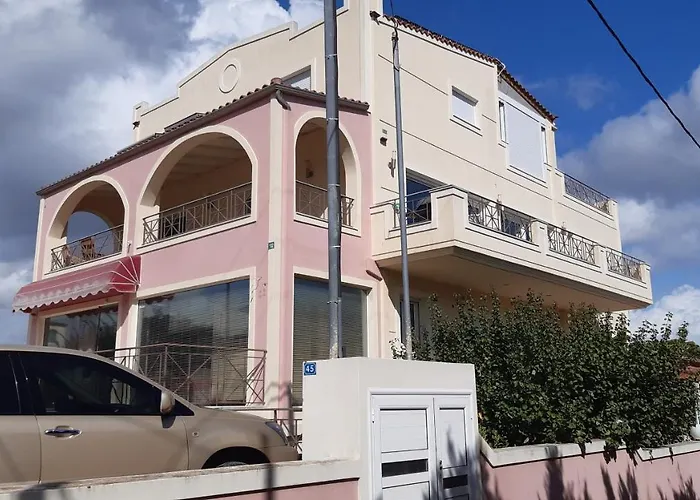 Villa Maria Louiza Near Airport