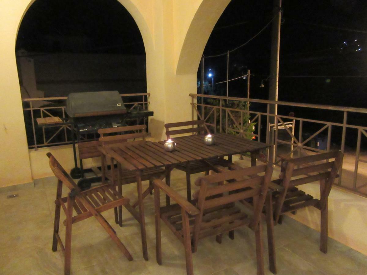 Apartment Maria Louiza Near Airport Artemida (Attica)